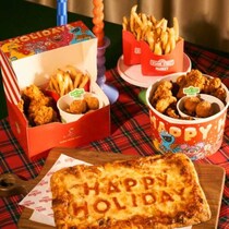 セサミストリートマーケットから「ホリデー」限定BOX＆カフェメニューが登場♡