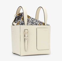 ヴァレクストラ×ミナ ペルホネンのコラボバッグが登場！美しい新作をチェック