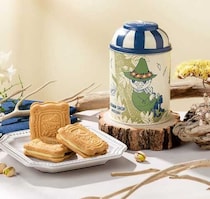 ムーミンの新作クッキー缶登場♡スナフキンデザインが癒しすぎる！