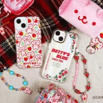 【SKINNYDIP LONDON×BETTY’S BLUE】原宿ポップアップ