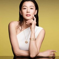 ピアジェの新作「ポセション」♡黄金が奏でるタイムレスなエレガンス