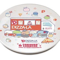 【すみっコぐらし×ピザーラ】お皿とシール付き♡冬限定スペシャルパック登場