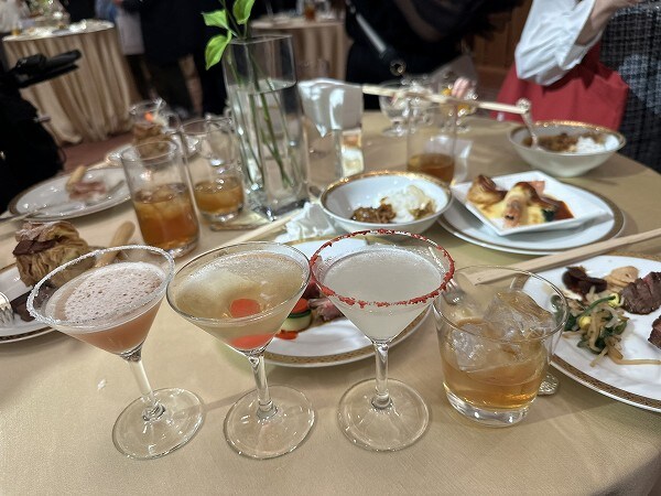 帝国ホテル大阪開業30周年記念です。