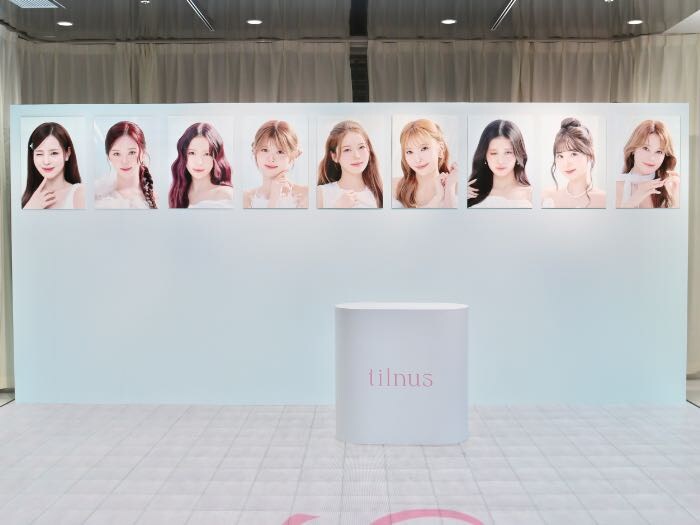 ティルナスポップアップの特大パネル