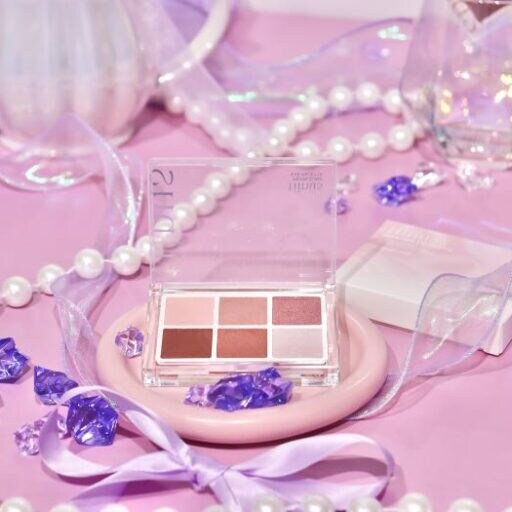 tilnusから待望のアイパレットが登場!発売を記念してポップアップストアも開催