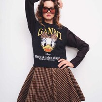 GANNI×Disney初コラボ♡デイジーが主役の限定カプセルコレクション