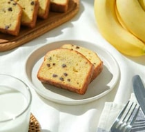 スナックミーの新作「朝カフェ気分のチョコバナナパウンド」で、ほっとする朝時間を♡