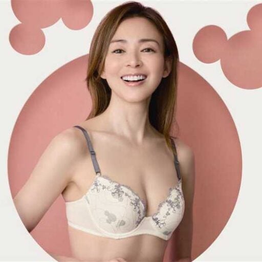 50周年記念♪ウイング×ミッキーのナチュラルアップブラが登場中♡