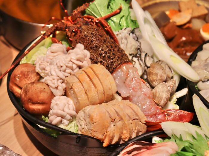 吉祥寺かいりの伊勢海老痛風鍋2