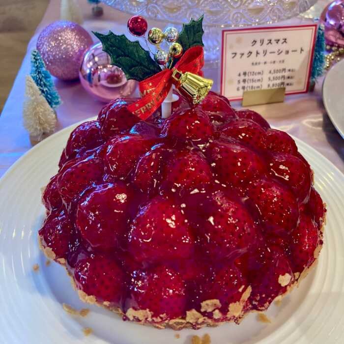 いちごfactoryのクリスマスボンボンいちごタルト