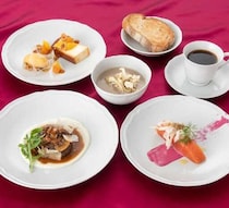 サラベスで特別なクリスマス♡2025 Noël Dinner Course登場