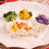 ナッシュのクリスマス限定メニュー登場♡星降る夜のチキン&ブラックカレー