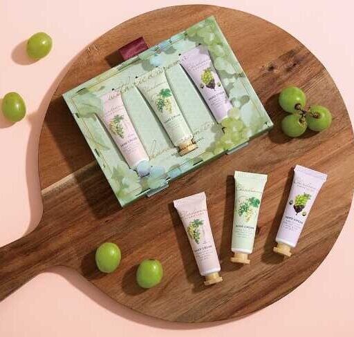 シャルドネの新作ハンドクリーム登場♡香りを選べるトリオセットが可愛い