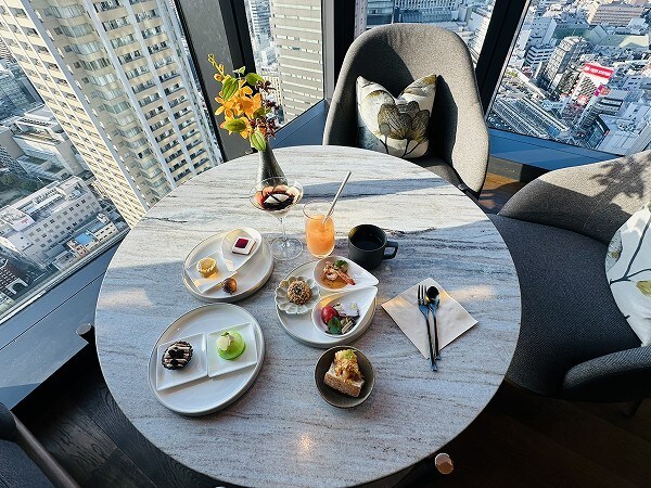 センタラグランドホテル大阪のクラブラウンジで叶える特別ステイです。