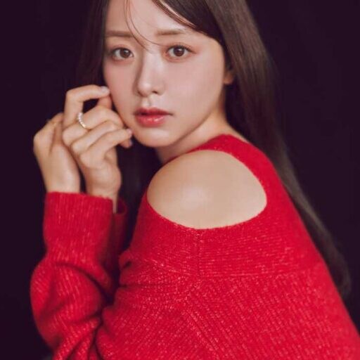 COCO DEAL×森香澄が纏う、心躍るホリデールック7選を特集♡