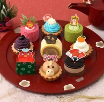 銀座コージーコーナーのおせちスイーツ2026版♡干支ケーキも勢ぞろい