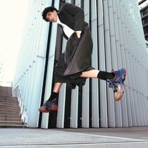 クリスチャンルブタン最新作！「トレイルスニーカー」で叶う洗練アクティブスタイル