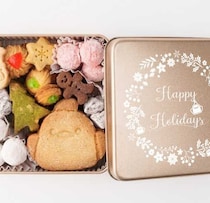 ぴよりんのクッキー缶がクリスマス限定に♡「ぴよりんクッキー缶」で楽しむ贅沢な冬ギフト