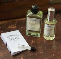 D.R.HARRIS日本初上陸♡英国フランネルを香りで表現した新作コロン