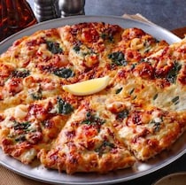 【ピザーラ×きまぐれクック】動画から誕生！甘辛ヤンニョムの新作ピザが登場♡