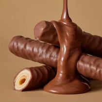 ヨックモックの冬限定「ショコラ シガール」が登場！贅沢2種の味で心とろける