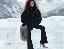 マイケル・コースのホリデー2025♡雪のバンフで魅せる華やぎキャンペーン速報