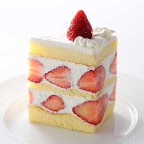 タカノフルーツパーラーの冬名物♡苺尽くしのショートケーキが登場