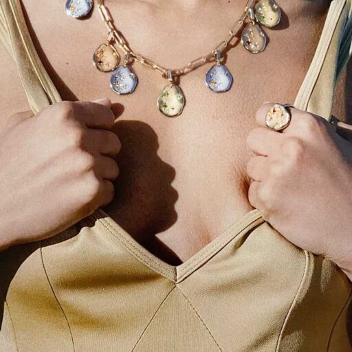 MELLERIO新作コレクション♡タリスマン・メダルで魅せる重ね着け