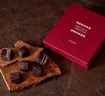 ヨックモックの限定「ベイクドショコラ コロンビアンカカオ」で贅沢なひととき♡