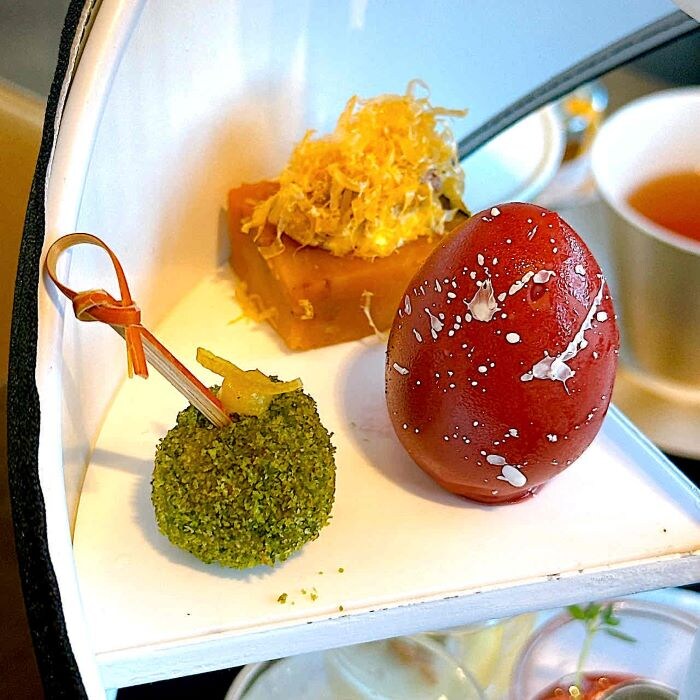 コンラッド大阪　ニコライバーグマン⑤