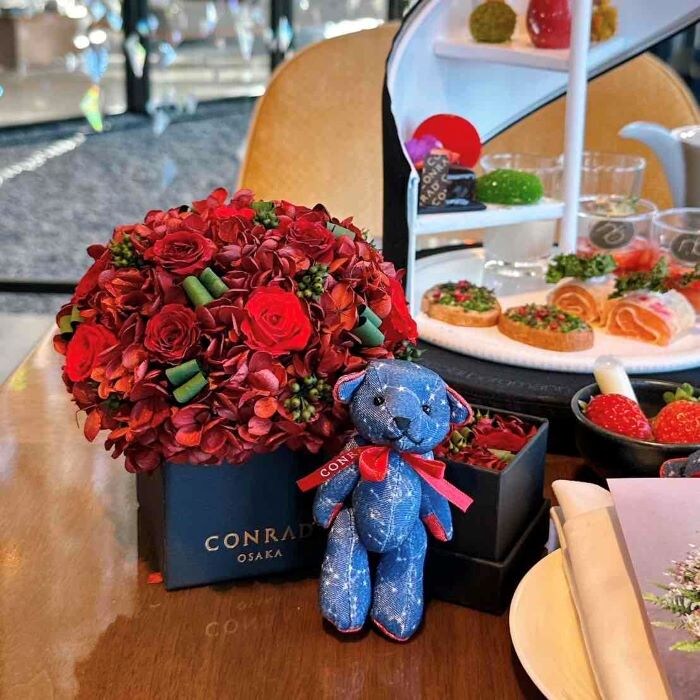 コンラッド大阪　ニコライバーグマン⑭