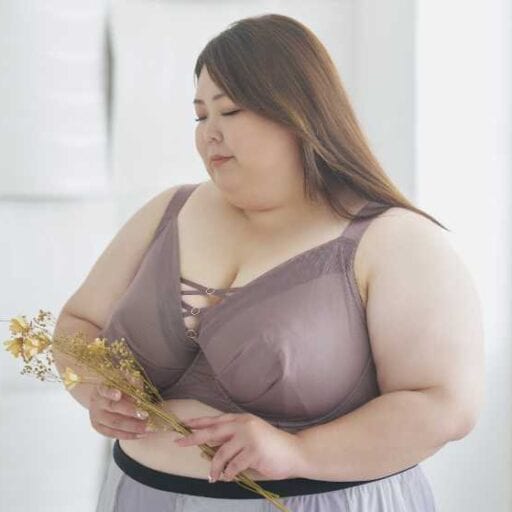 グラマープリンセス「美胸キーパーグランリフト」♡サイズ拡大でD90~L140まで対応