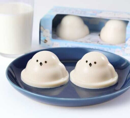 北海道発「シマエナガぷるぷるみるくぷりん」が全国通販に登場♡