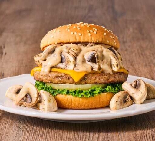 フレッシュネスバーガー♡国産きのこ×チーズが香る「贅沢マッシュルームバーガー」
