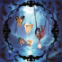 ANNA SUIの新作コレクション♡ブラックスワンが奏でる幻想アクセ