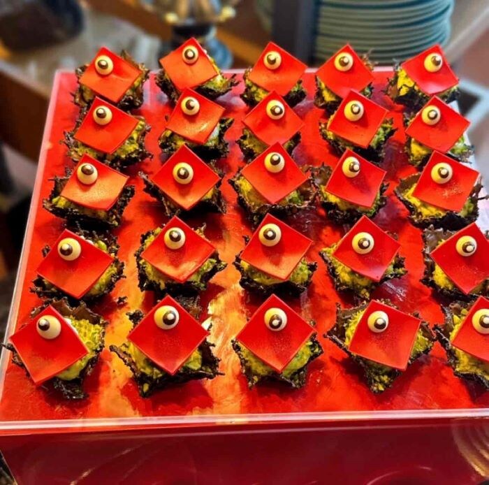 コンラッド大阪ヴィラン⑦