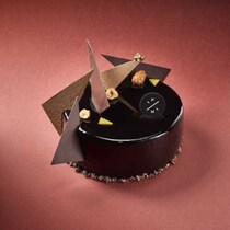 ピエール マルコリーニ30周年記念ケーキ『Envol』数量限定で登場