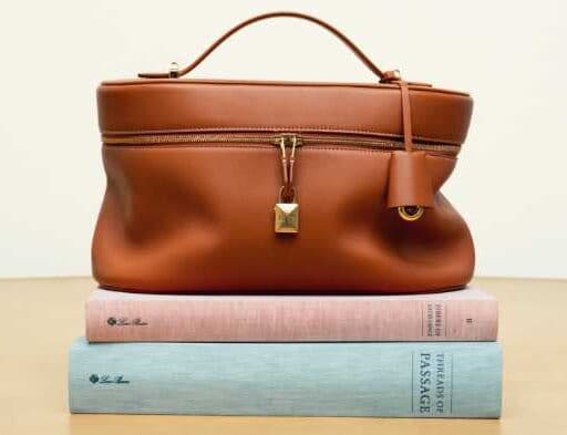 ロロ・ピアーナの新作バッグ登場♡エレガンス極まるエクストラ・ソフティ