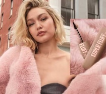 メイベリン ニューヨークの眉マスカラで黒眉ミュート。ふわ眉新定番誕生