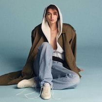 JIMMY CHOOの新作スニーカー「SUNNY」で叶える軽やかなフェミニン