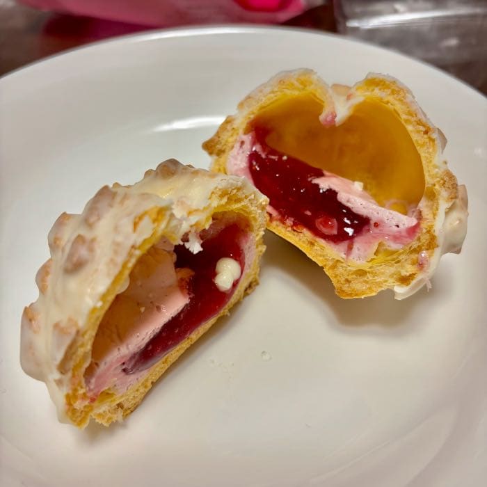 ファミマのシュークリーム2