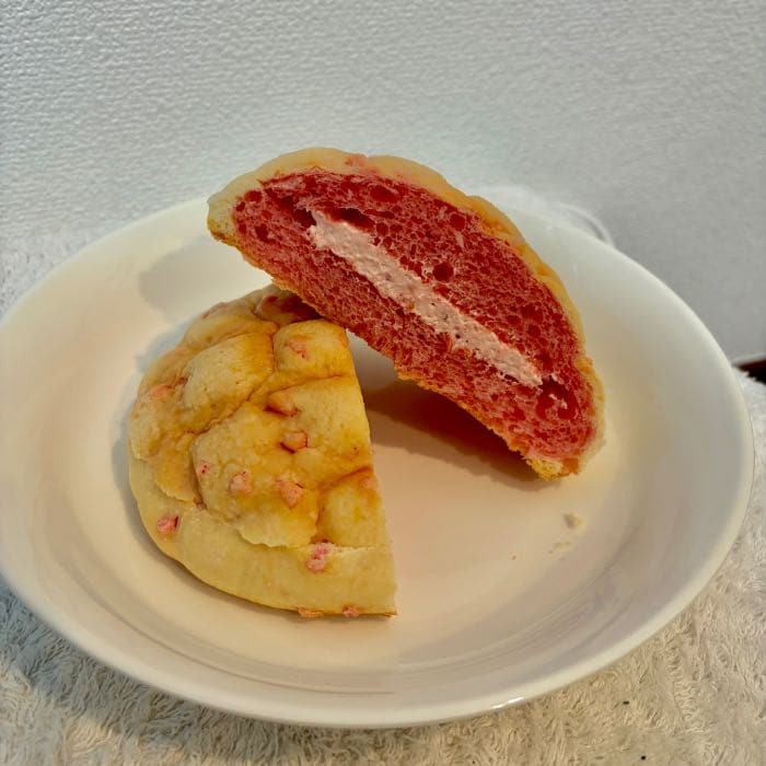 ファミマのメロンパン2