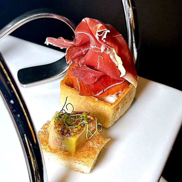 コートヤード新大阪　りんご④