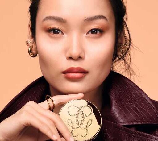 ゲラン新作クッションで叶える♡24Kゴールドの濃蜜ジュエリースキン