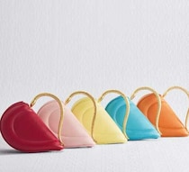 ブルガリのバッグが主役♡2026年春夏セルペンティ新作コレクション