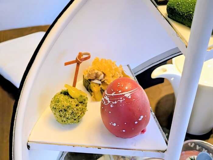 コンラッド大阪のニコライ バーグマンアフタヌーンティー④