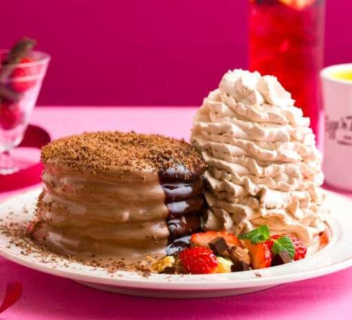 Eggs ’n Thingsのパンケーキで楽しむ♡バレンタイン限定ショコラスイーツ