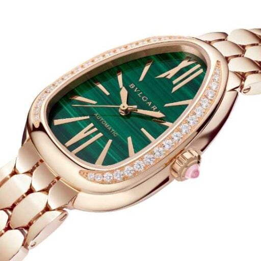 ブルガリ新作「セルペンティ」♡マラカイトとダイヤの魅力あふれる腕時計
