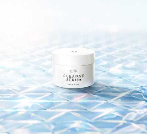 DUOから誕生した新発想♡落とす美容液で始める透明感ケア