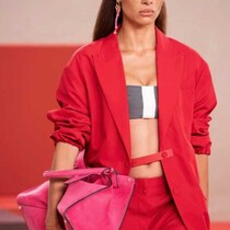 フェンディの新作バッグ「フェンディウェイ」軽やかに纏う日常ラグジュアリー